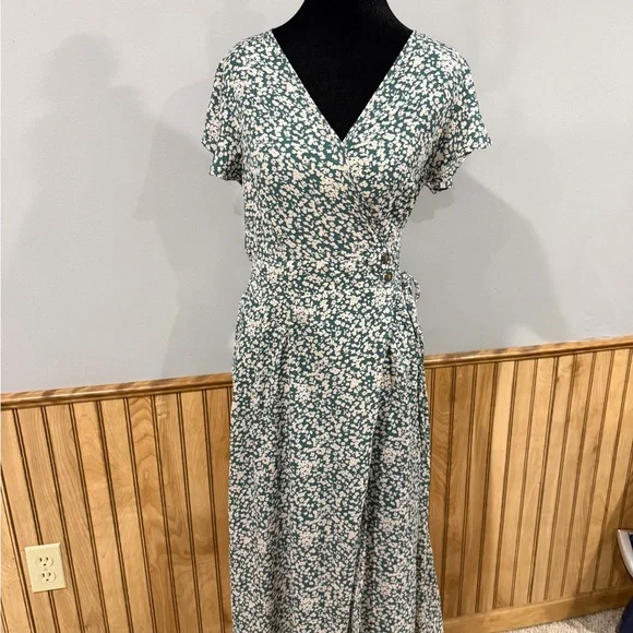 Sienna Sky Floral Faux-Wrap Maxi Dress - Size S - Picture 8 of 9